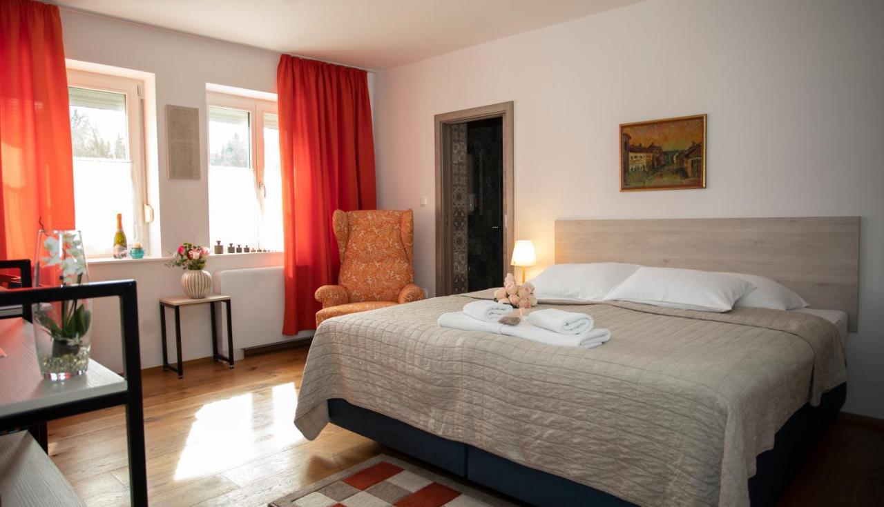 Fani&Rozi B&B Maribor Bagian luar foto
